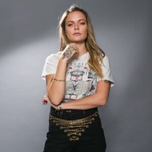tove lo icon 2