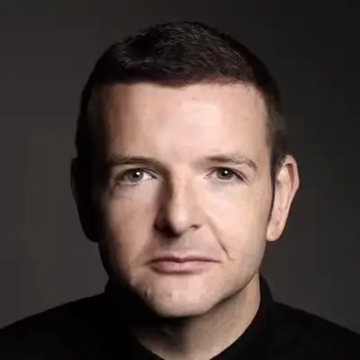 bus to kevin bridges