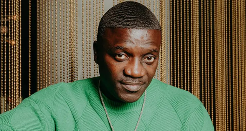 bus to ne-yo and akon