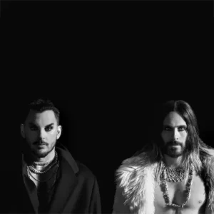 bus to thirty seconds of mars