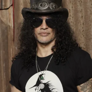bus to the slash